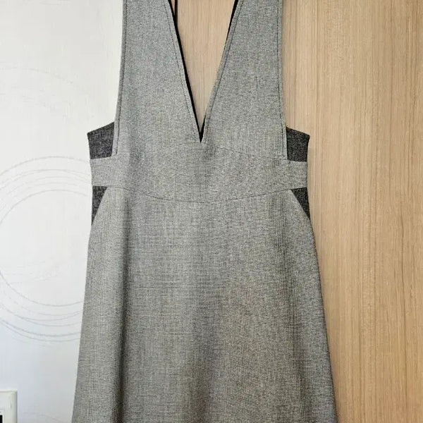[BUNJANG] SoopSoup V-Neck Dress / 숲soup 브이넥 원피스