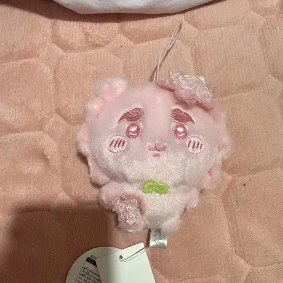 [BUNJANG] Monchichi Momongga Cherry Blossom Doll Keychain / 먼작귀 모몽가 벚꽃 인형 키링