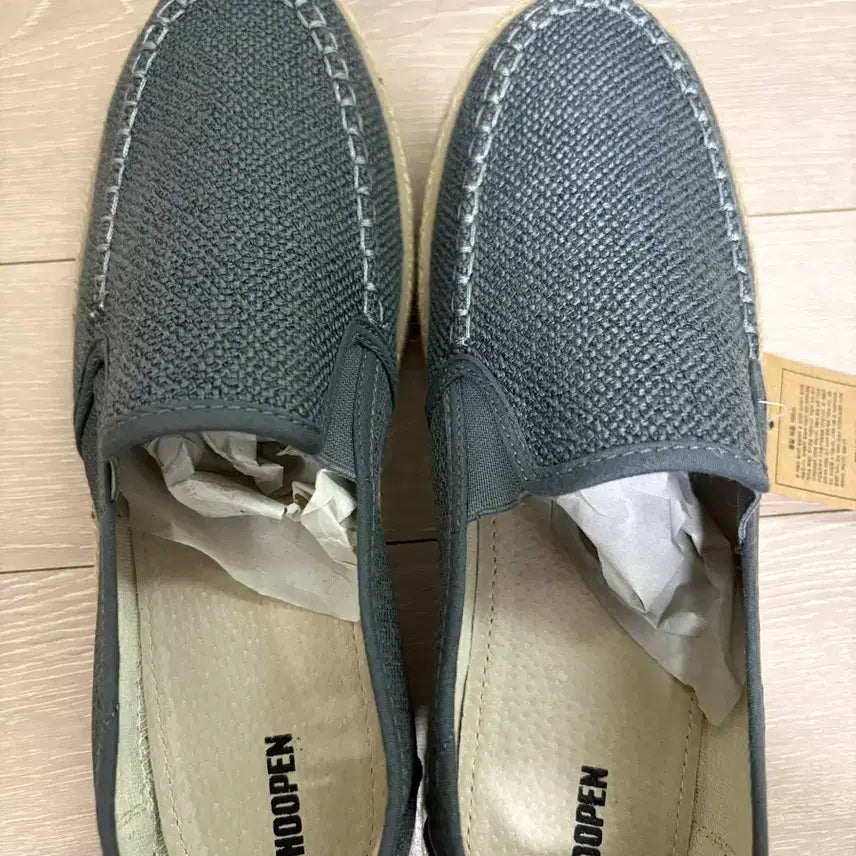 [BUNJANG] Spigen Shoes (Size 260) / 슈펜  신발