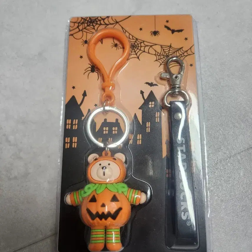 [BUNJANG] Starbucks Halloween Pumpkin Bear Keyring / 스타벅스 할로윈 키링 펌킨 베어