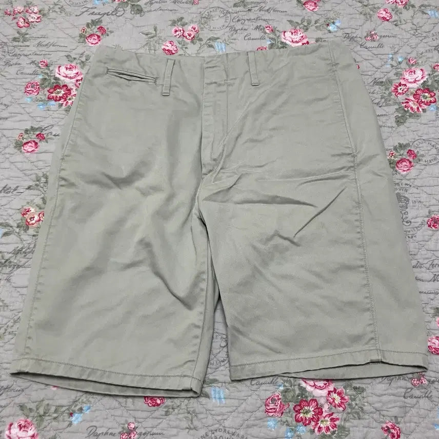 [BUNJANG] Uniqlo x Lemaire Collaboration First Edition Shorts Khaki M / 유니클로 X 르메르 초판 반바지 카키 M