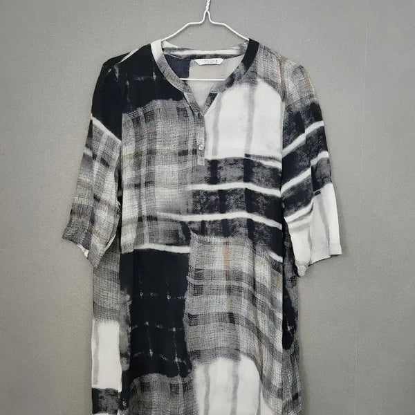 [BUNJANG] Modern Check Pattern Blouse / 모던한 체크 패턴 블라우스  M