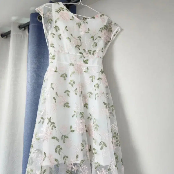 [BUNJANG] White Floral Embroidery Dress / 흰색 꽃 자수 원피스