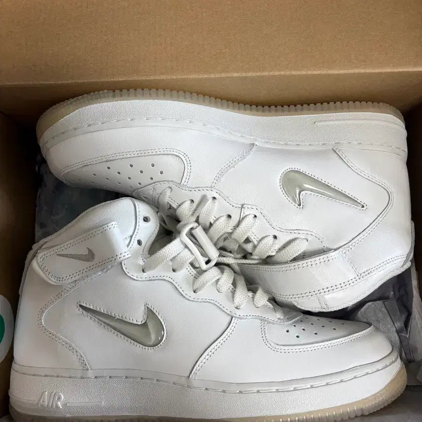 [BUNJANG] Nike Air Force 1 Mid 'White' (265mm) / 포스 미드 올백 265, 포스 265
