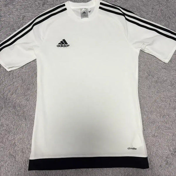 [BUNJANG] Adidas Short Sleeve T-Shirt Size S / 아디다스 반팔티 S