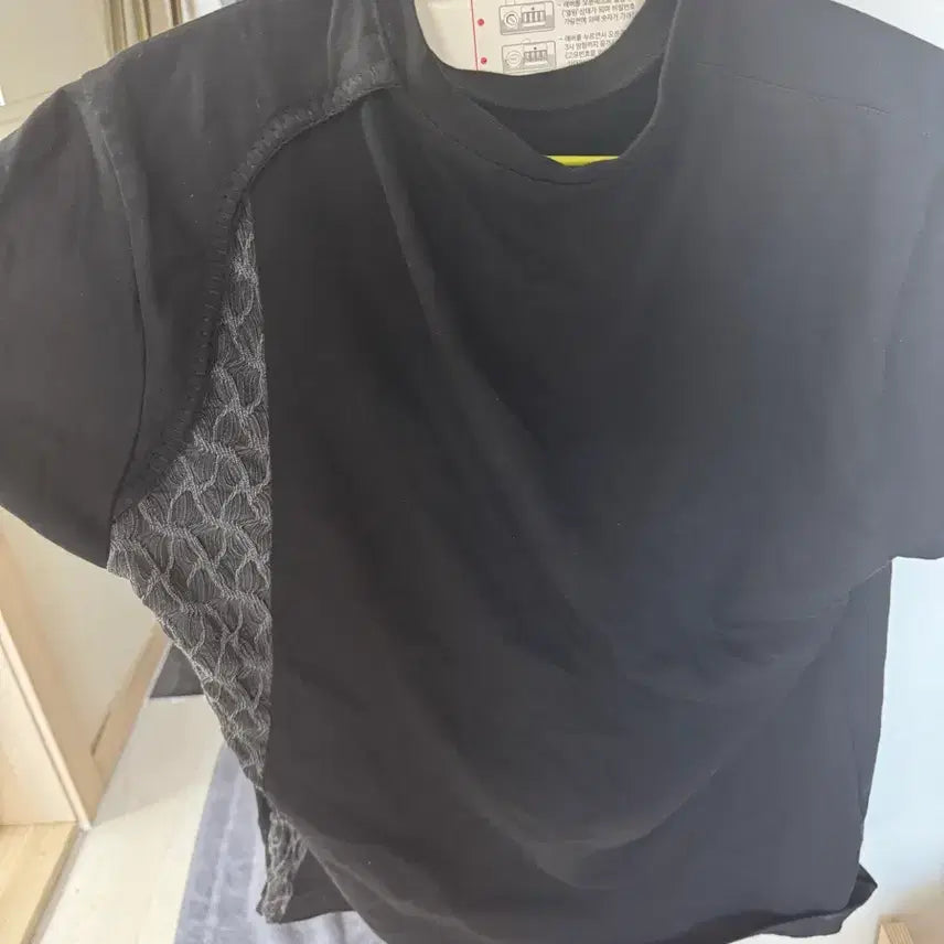 [BUNJANG] Xslim Black T-Shirt / 엑슬림 반팔