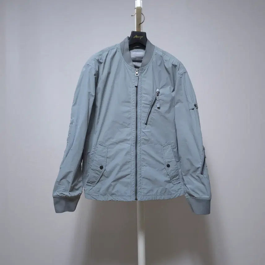 [BUNJANG] Series Men's Matte Zip-Up Jumper Size 95 / (95) series 시리즈 남성 매트 집업 점퍼