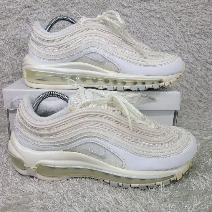 [BUNJANG] Nike Air Max 97 White Sneakers / 구제짱짱맨 240 나이키 에어맥스97 화이트 스니커즈
