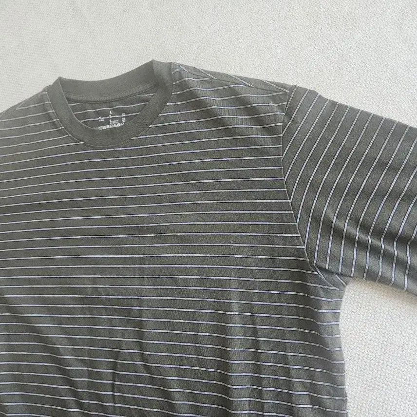 [BUNJANG] Muji Japan Striped T-Shirt Khaki L / muji 재팬 무인양품 스트라이프 티셔츠 카키 L