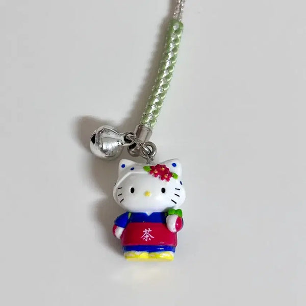 [BUNJANG] Hello Kitty Classic Kitty Local Limited Tea Leaf Strap Keychain / 헬로키티 고전키티 지역한정 찻잎 스트랩 키링