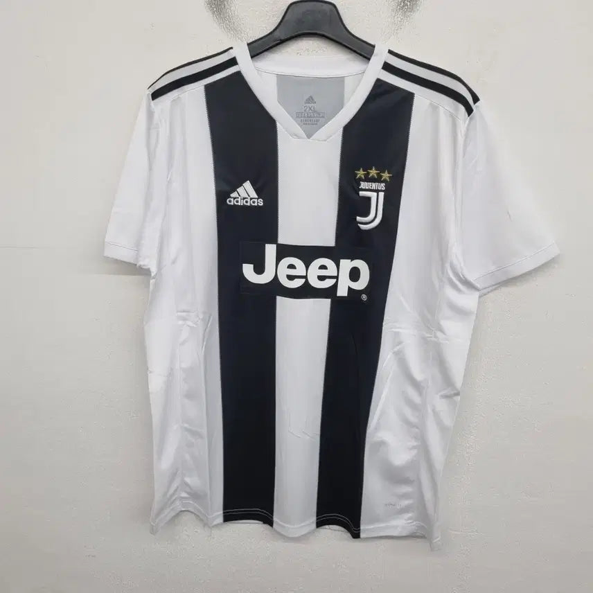 [BUNJANG] Juventus Football Jersey / 유벤투스 축구 유니폼