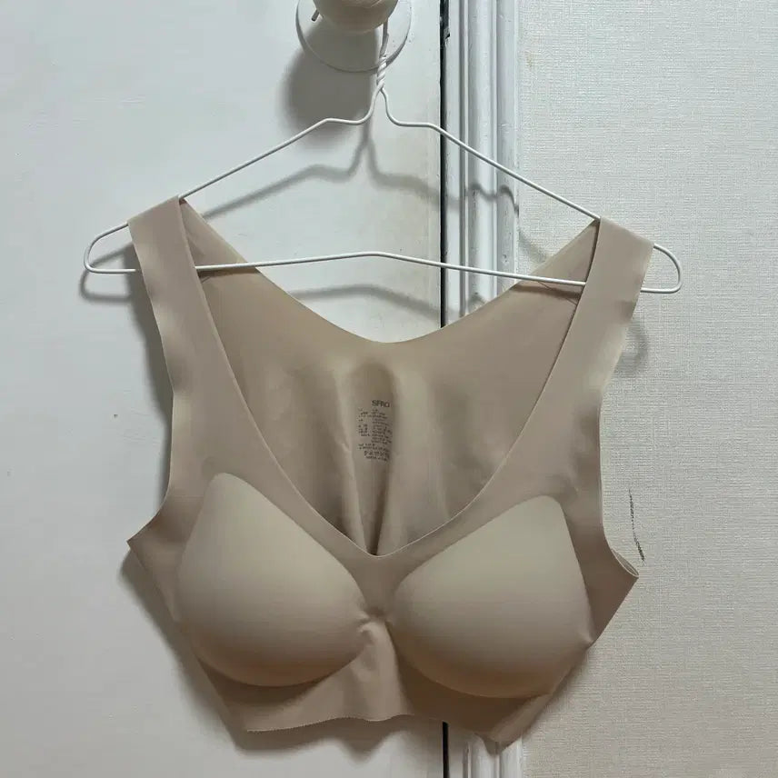 [BUNJANG] SPAO Seamless Bra Beige / 스파오 브래지어 브라 심리스 이너웨어 베이지