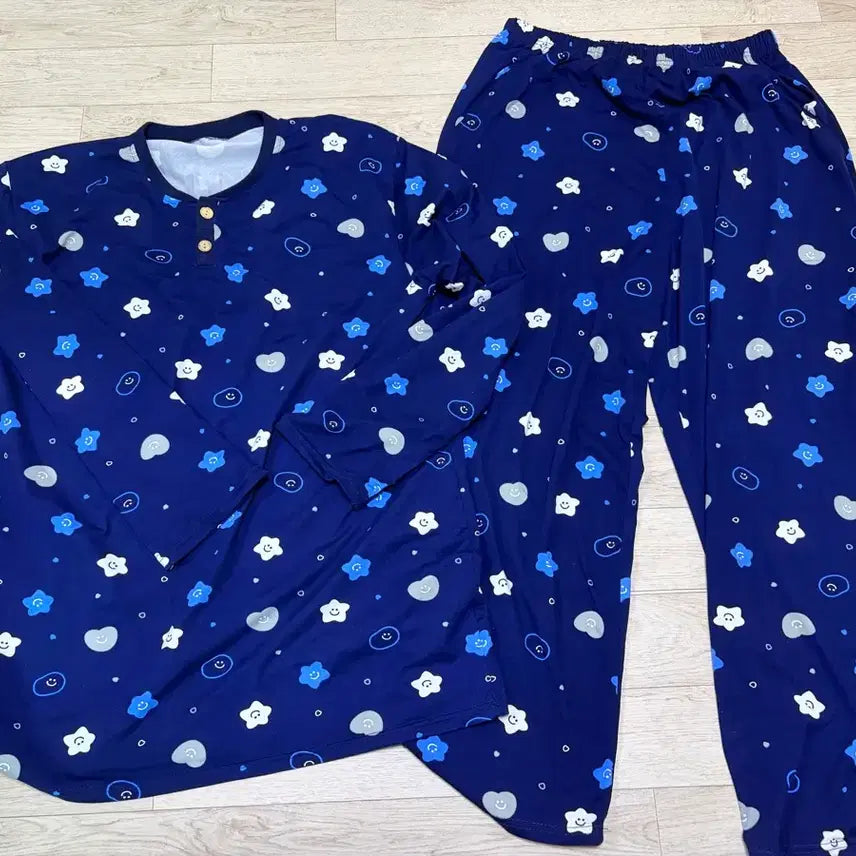 [BUNJANG] Fox Club Long Sleeve Pajama Set Navy / (Free) 폭스클럽 긴팔 잠옷 세트 네이비