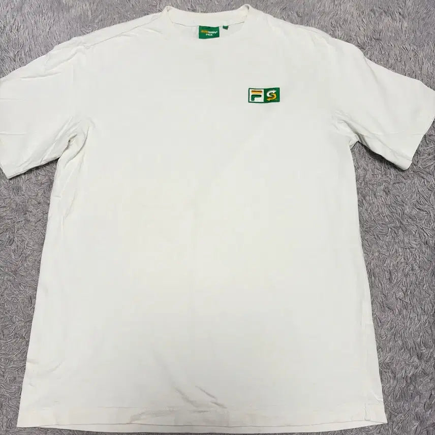 [BUNJANG] Fila x Subway Collaboration T-Shirt / 휠라x서브웨이 반팔티 100