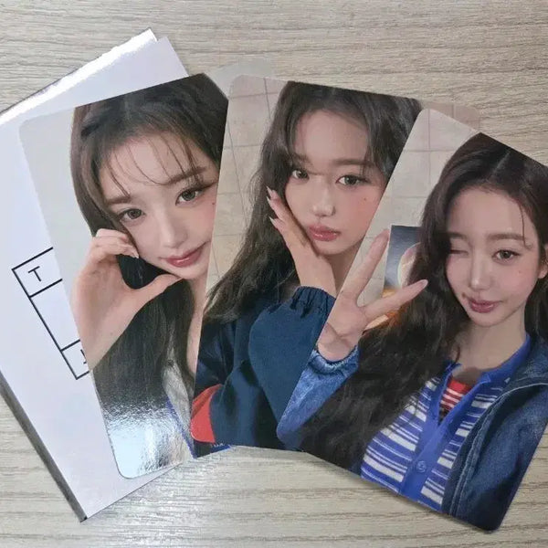 [BUNJANG] Jang Wonyoung Tommy Hilfiger Photocard / 장원영 타미진스 포카 포토카드