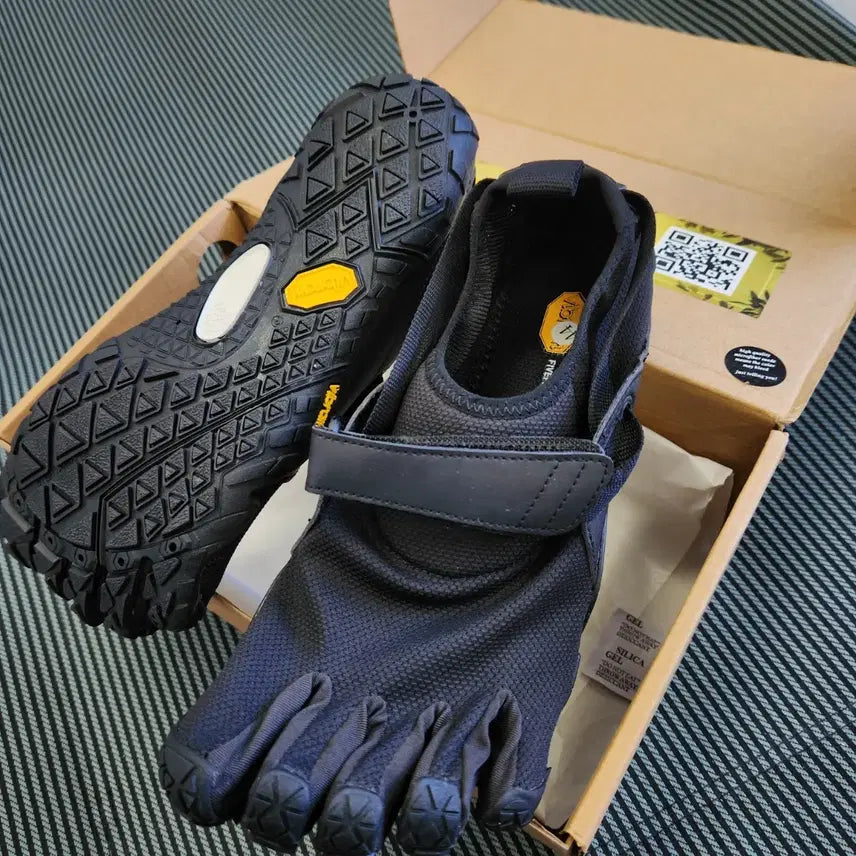 [BUNJANG] Vibram FiveFingers Spiridon Evo Size 44 / 비브람파이브핑거스 스피리돈 에보44