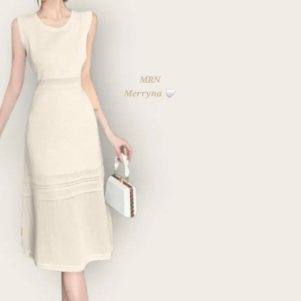 [BUNJANG] Merryna Feminine Punching Sleeveless Maxi Dress / 청순 여성스러움 펀칭 나시 원피스 2color
