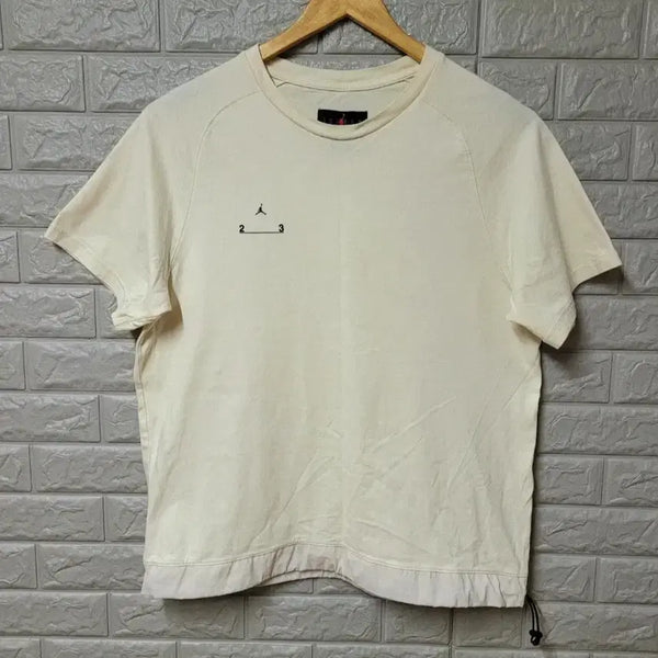 [BUNJANG] Nike Jordan 23 Engineered Statement Short Sleeve Top / 나이키 조던 23 엔지니어드 스테이트먼트 반팔 탑