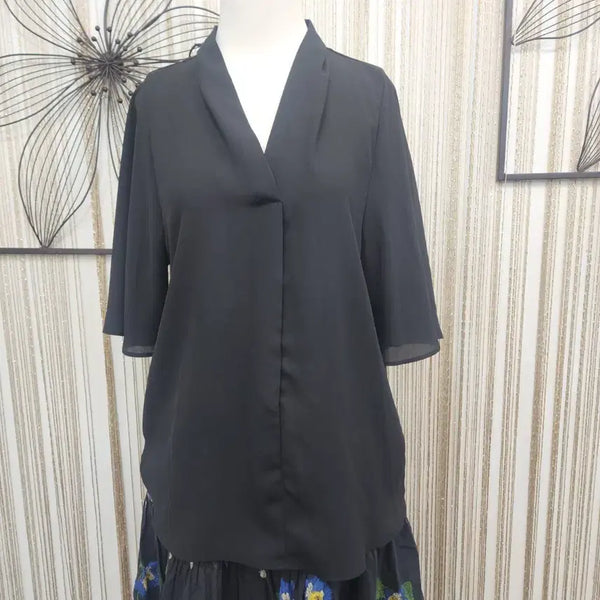 [BUNJANG] Black Wing Sleeve Blouse Free Size / 블랙 날개소매 블라우스 free