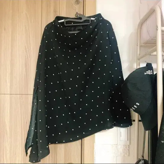 [BUNJANG] Polka Dot Asymmetrical Long Skirt / 땡땡이 도트 언발란스 롱 스커트 롱치마 s-m