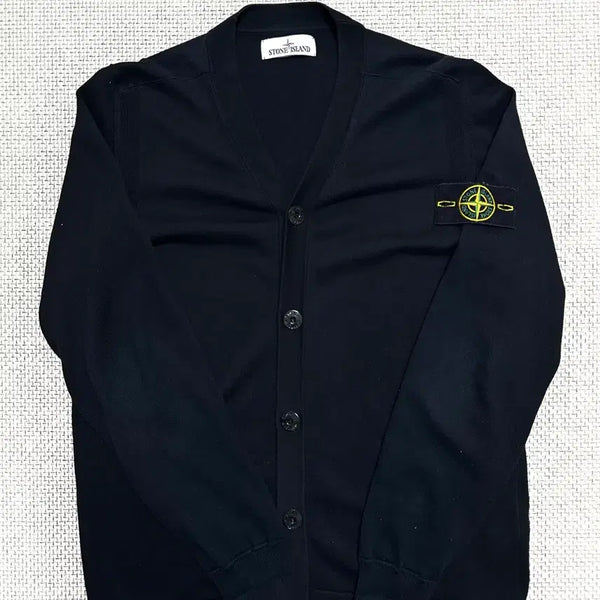 [BUNJANG] Stone Island Black Badge Cardigan / [L/당일배송] 신형 스톤아일랜드 블랙 와펜 가디건
