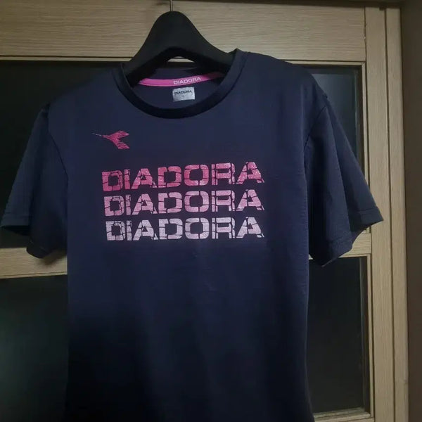 [BUNJANG] Diadora Short-Sleeve T-Shirt / 디아도라 반팔 티셔츠0