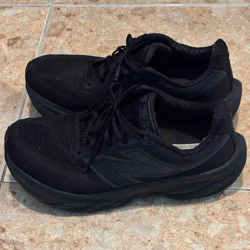 [BUNJANG] New Balance Fresh Foam X 1080v14 Running Shoes Black 280mm / 뉴발란스 1080v14 블랙 280mm