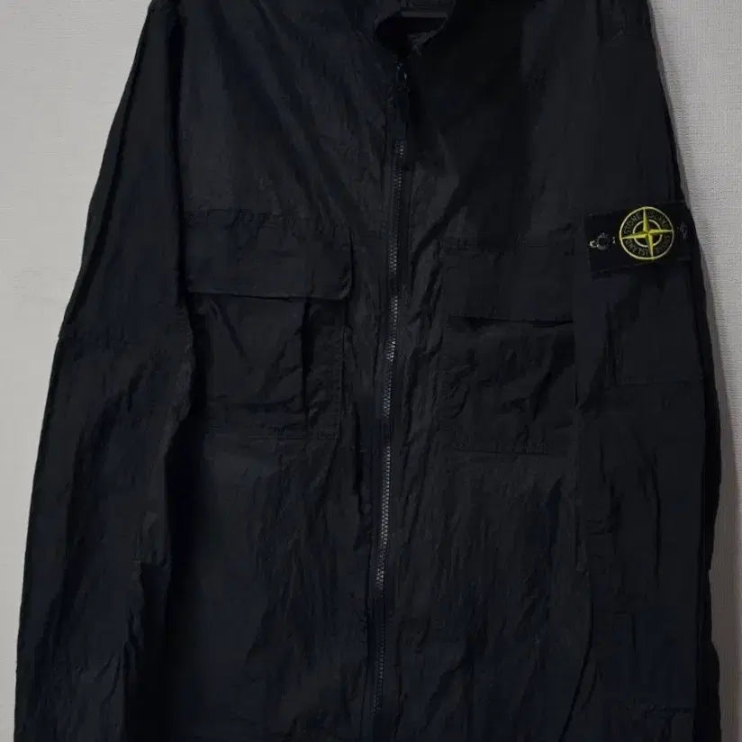 [BUNJANG] Stone Island Nylon Metal Overshirt Jacket L / [백화점판/S급] 스톤아일랜드 나일론 메탈 오버셔츠 자켓 100/L