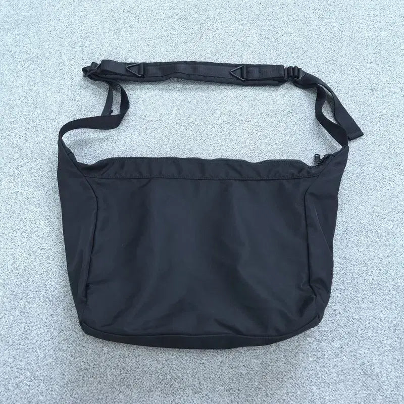 [BUNJANG] HA Archive Shoulder Bag / 하 아카이브 숄더백 가방 | 0605C33