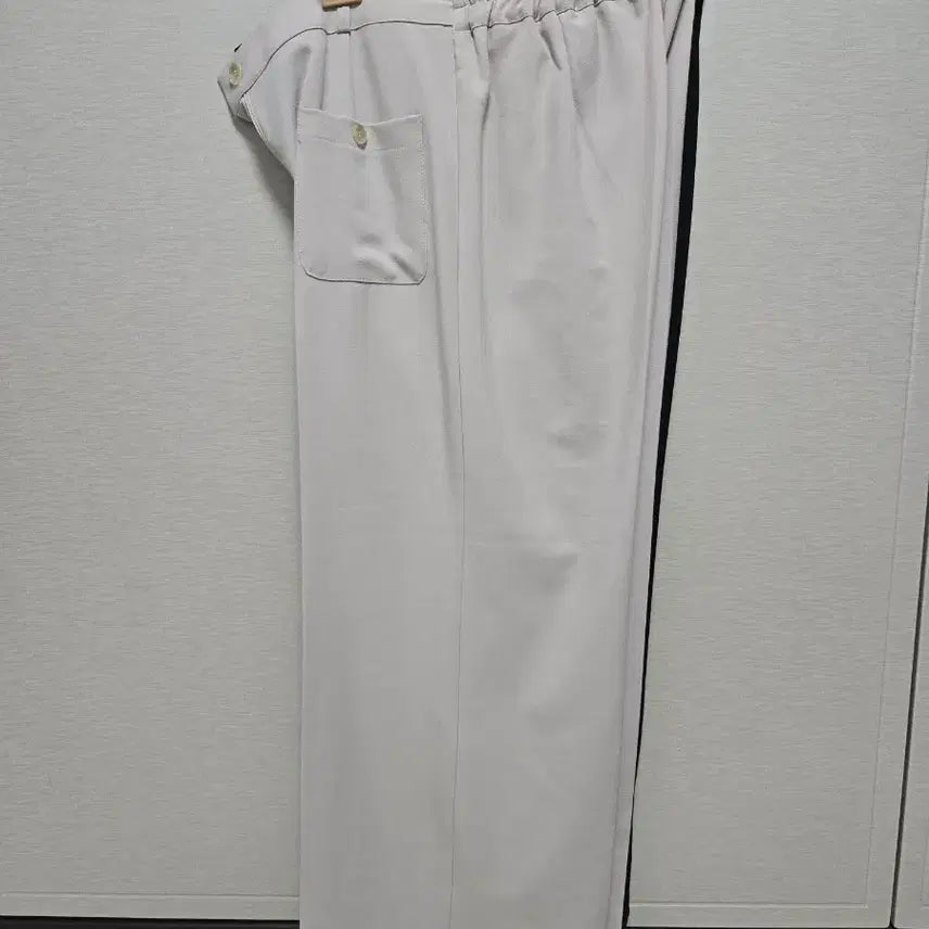 [BUNJANG] Beige Wide-Leg Slacks (Back Elastic Waist) / 베이지 와이드 슬랙스 77