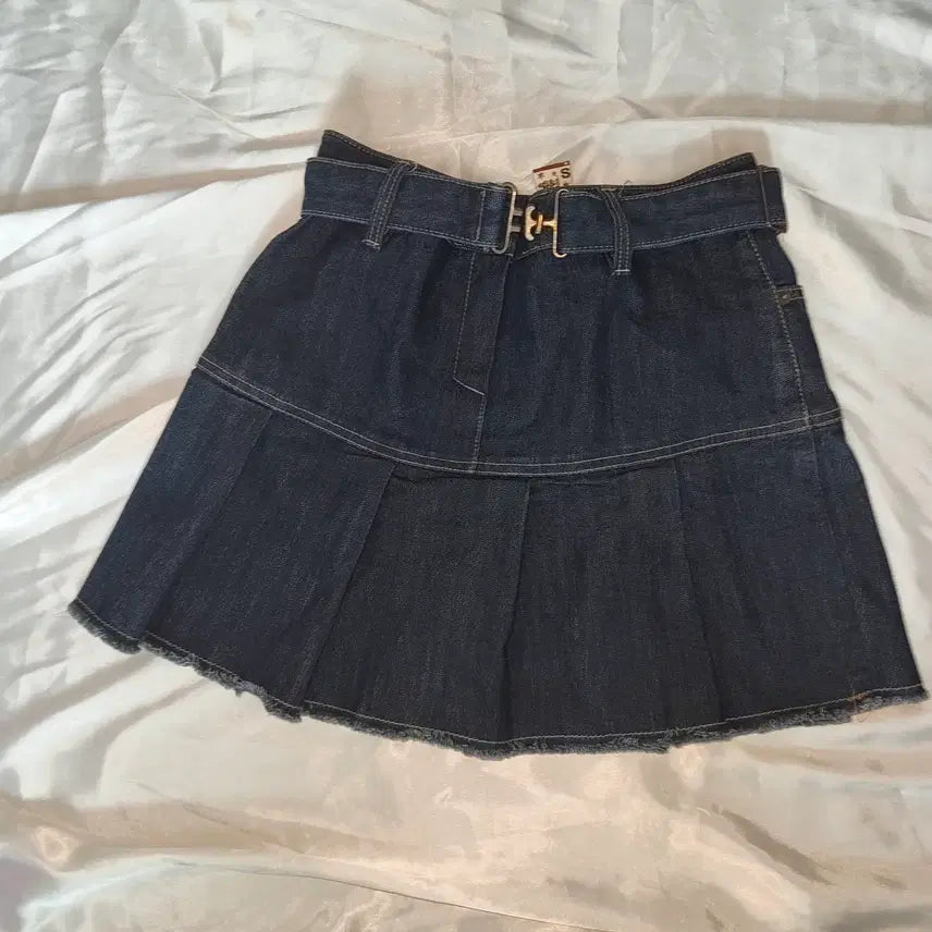 [BUNJANG] Y2K Punk Rock Gya-ru Flair Denim Skirt / [중고/택포]Y2K 펑크락 갸루 오네갸루 핀터깔 플레어 데님 스커트