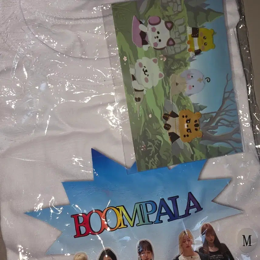 [BUNJANG] LE SSERAFIM Fan Service Boom Pala T-shirt + Sticker Set M Size / 르세라핌 역조공 붐팔라 티셔츠 + 스티커 set