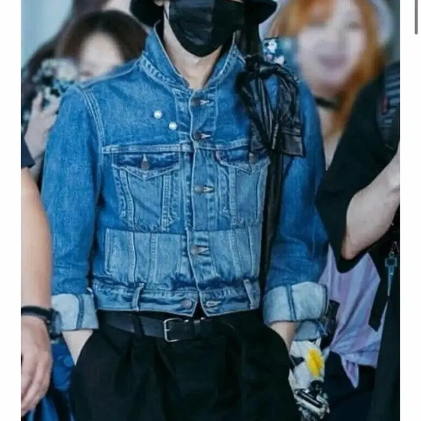[BUNJANG] Vetements x Levi's Crop Denim Jacket / 지디 베트멍 리바이스 크롭 청자켓