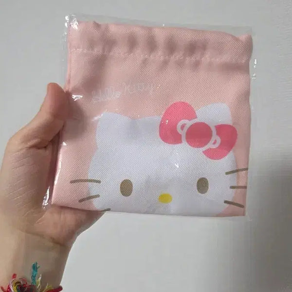 [BUNJANG] Kitty Drawstring Pouch / 키티 조리개 파우치