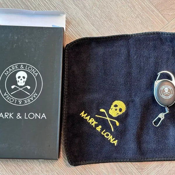 [BUNJANG] Mark &ロナ Skull Embroidery Ball Towel / 마크앤로나 스컬 자수 볼타월