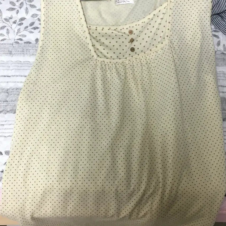[BUNJANG] Suzuko Vintage Ivory Dot Sleeveless Dress / 스즈코 빈티지 아이보리 도트 나시원피스