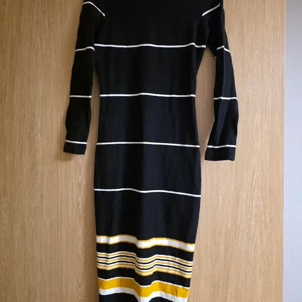[BUNJANG] Zara Black Slim Fit Long Dress / M 자라 블랙 슬림 스판 롱원피스