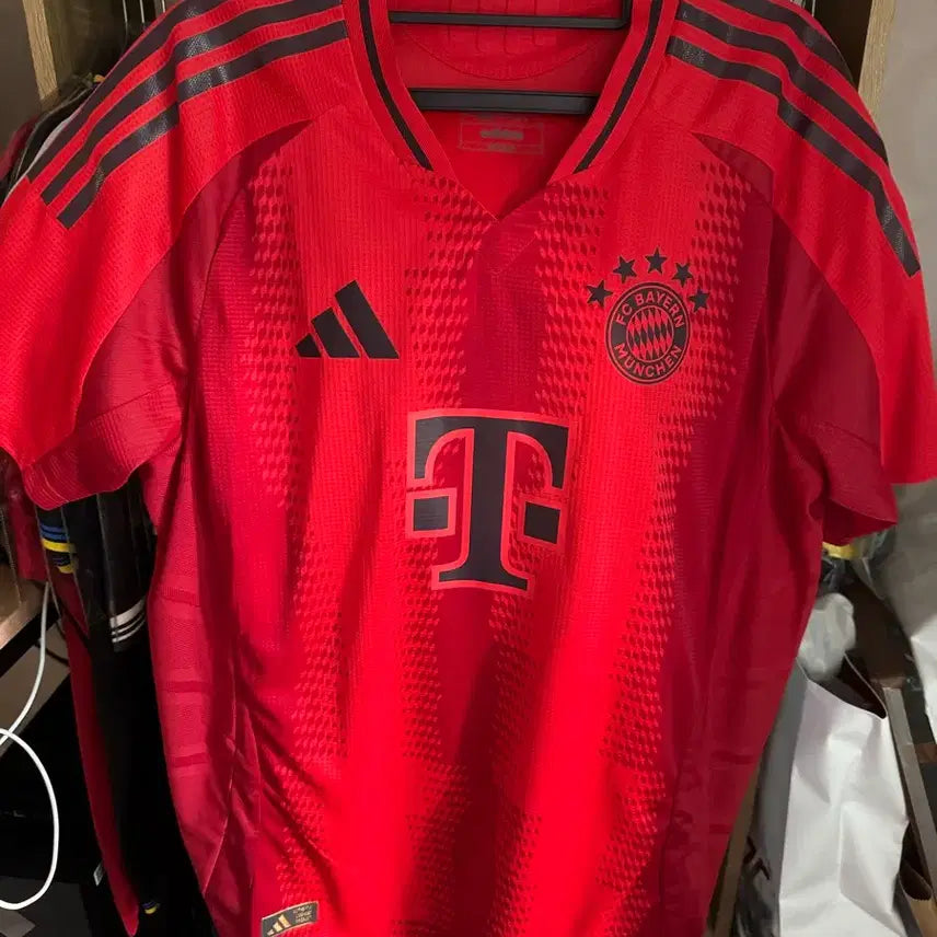 [BUNJANG] Bayern Munich 24-25 Home Authentic Short Sleeve Jersey / 24-25 바이에른 뮌헨 홈 어센틱 반팔