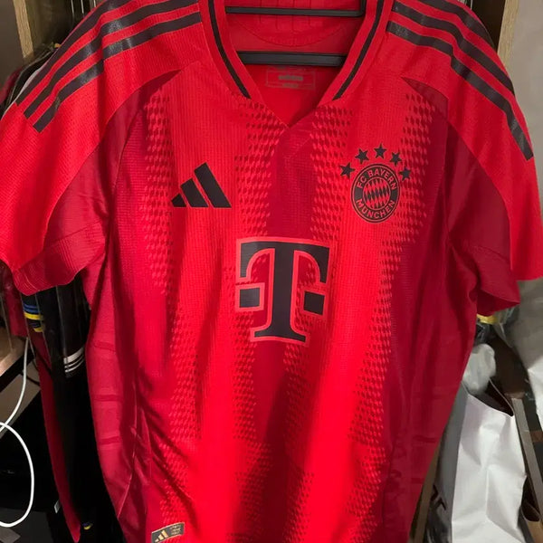 [BUNJANG] Bayern Munich 24-25 Home Authentic Short Sleeve Jersey / 24-25 바이에른 뮌헨 홈 어센틱 반팔