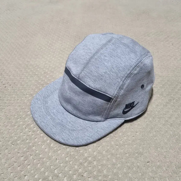 [BUNJANG] Nike Tech Fleece Snapback Hat / 나이키 테크 플리스 스냅백 모자
