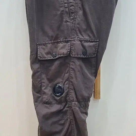 [BUNJANG] CP Company Lens Cargo Pants / [2308]CP컴퍼니 렌즈 카고 팬츠 33~34