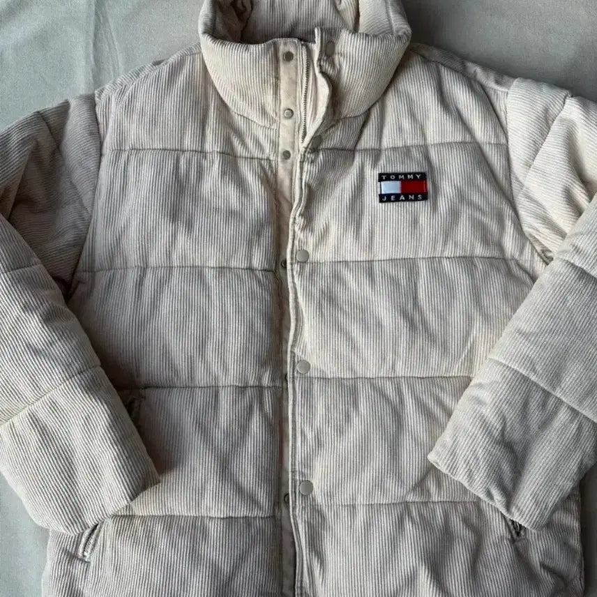 [BUNJANG] Tommy Hilfiger Jeans Corduroy Puffer Jacket / 타미힐피거 진스 푸퍼 코듀로이 패딩