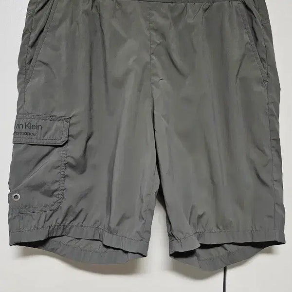 [BUNJANG] Calvin Klein Cargo Shorts Khaki 32 / 캘빈클라인 카고 반바지 카키 32