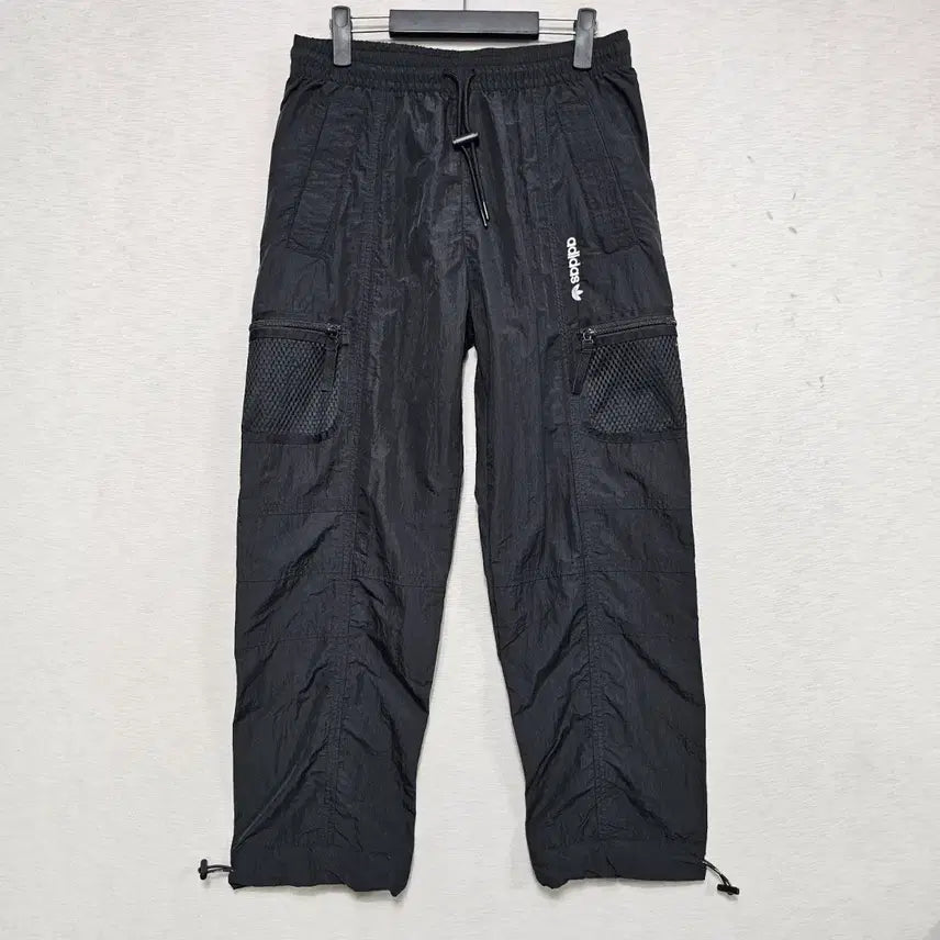 [BUNJANG] Adidas Summer Nylon Training Pants Men's Size M (31-32 Inch) / 아디다스 여름 나일론 트레이닝 남자31ㅡ32인치ㅡ1231ㅁㅁ