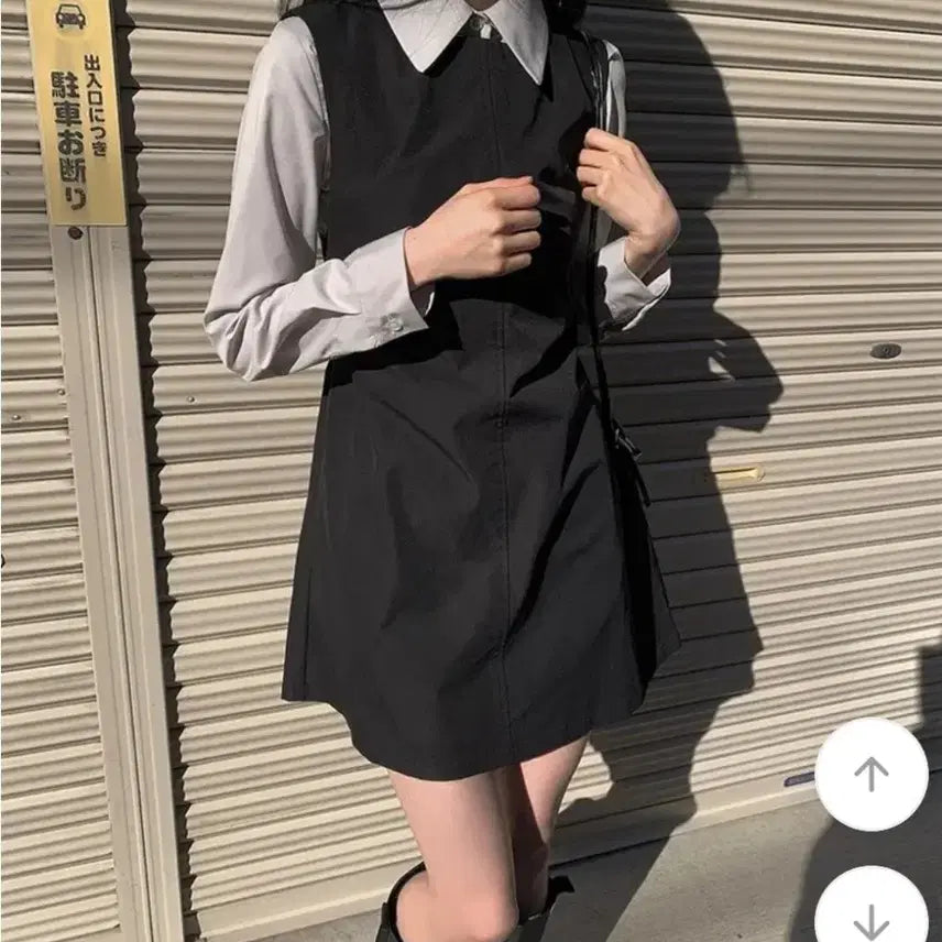 [BUNJANG] AnyOneMore Rian Backstrap Mini Dress Black / 애니원모어 리앤 백스트랩 미니 원피스 블랙 판매합니다.