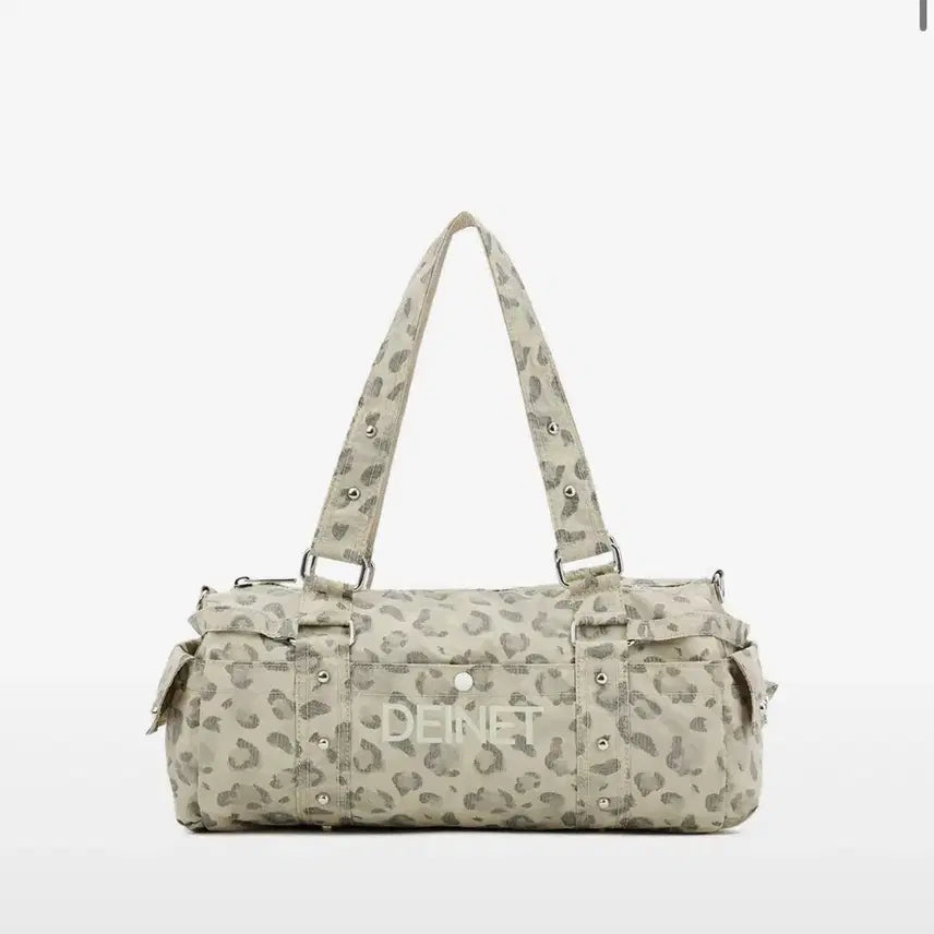 [BUNJANG] Dainnet Leopard Logo Duffle Bag Crossbody Bag / 다이닛 가방 로고 더플백 레오파드 크로스백