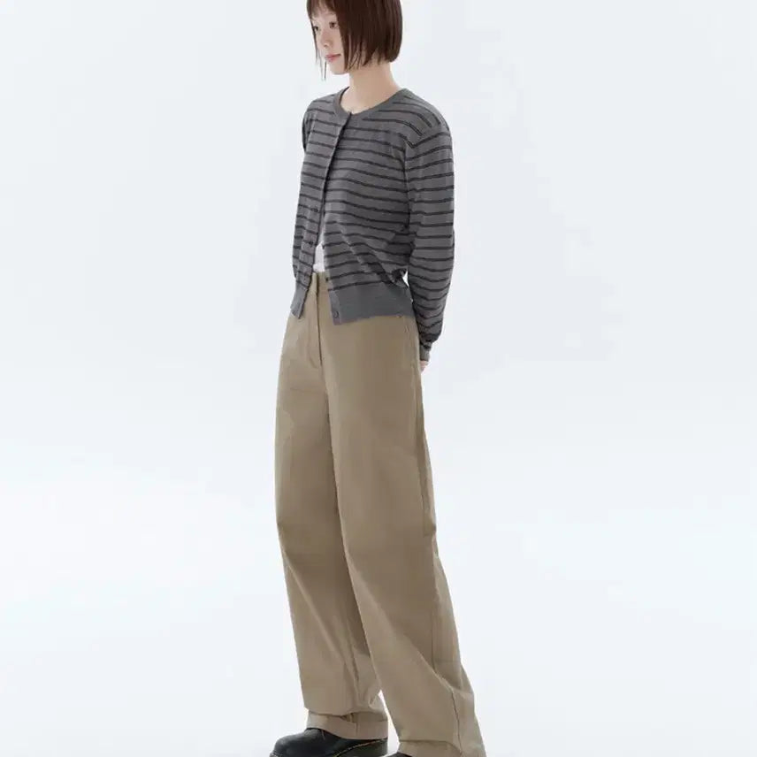 [BUNJANG] Musinsa Standard Women's Wide Chino Pants Beige Size 24 / 무신사 스탠다드 우먼즈 와이드 치노 팬츠 베이지 24사이즈