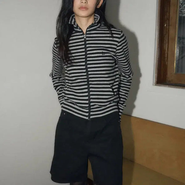 [BUNJANG] Helene Paris Paris & Stripe Knit Zip-Up Bold Black / 헬레네파리스 파리앤 스트라이프 니트 집업 [볼드 블랙]