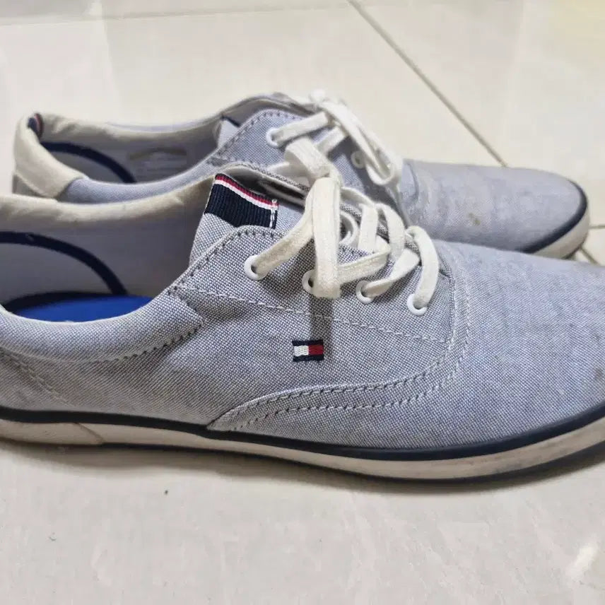 [BUNJANG] Tommy Hilfiger Denim Sneakers / 타미힐피거 데님 스니커즈 265 볼넓은 255나 260