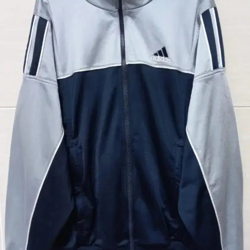 [BUNJANG] Adidas Rare Grey Navy Track Top Jersey Zip-up L / 아디다스 희귀 그레이 네이비 트랙탑 저지 져지집업 100/L